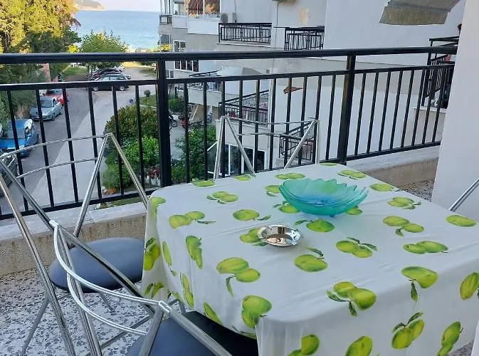 Luminosa Seaview *